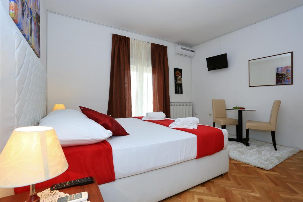 Apartments Maruna Self Check-In Zadar Dış mekan fotoğraf