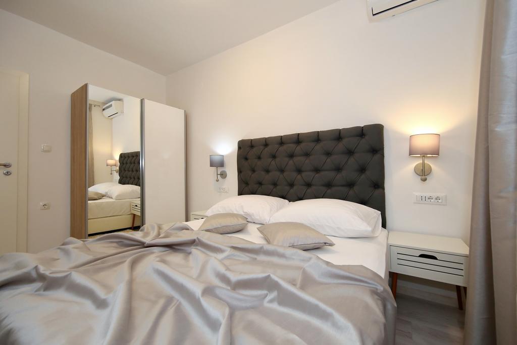 Apartments Maruna Self Check-In Zadar Dış mekan fotoğraf